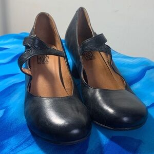 Miz Mooz Black Leather Heels Women’s 37 EU/6.5 US